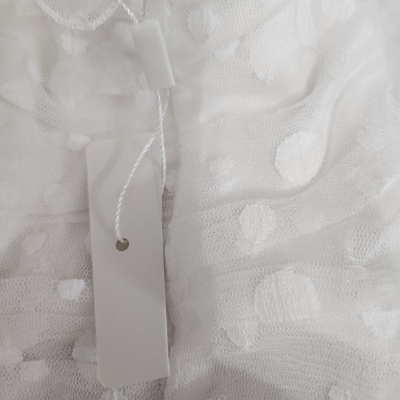 SELFIE LESLIE LA VIDA SWEETHEART NECKLINE FRILL TRIM POLKA DOT MESH DRESS WHITE - Picture 11 of 12